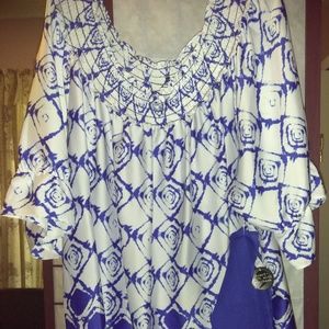 PRETTY NWOT  BLOUSE with scarf SZ 24-26 W